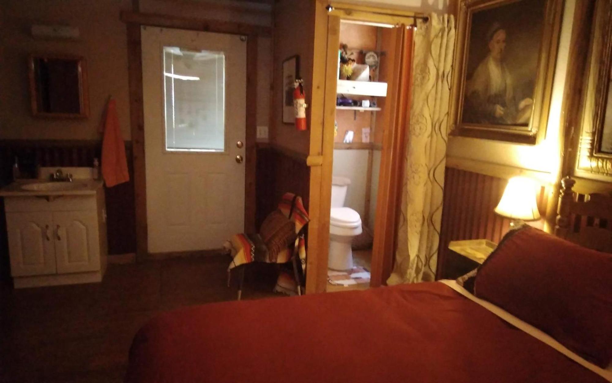 La Loma Del Chivo Llc - The Spirit Room Marathon Luaran gambar